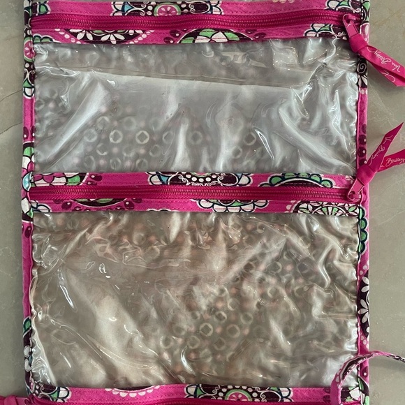 Vera Bradley Hanging Travel
Organizer Blush Pink for Makeup Jewelry Toiletries - Picture 7 of 7
